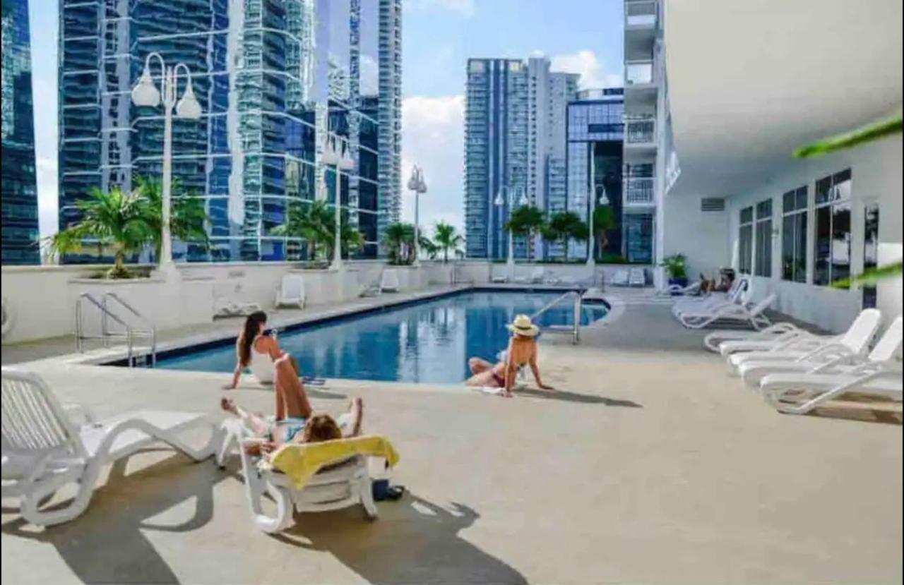 Stunning 2Br Condo Brickell-Waterviews-Freeparking Miami Extérieur photo
